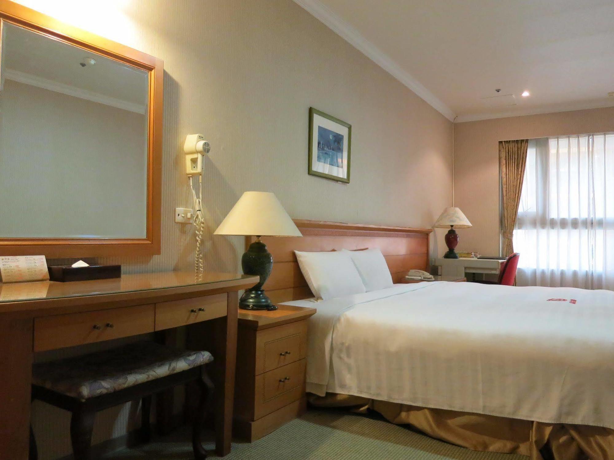Formosa Corridor Hotel Taizhong Zewnętrze zdjęcie